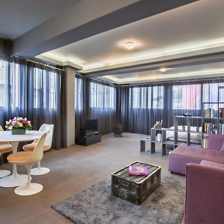 Boutique Apartment In Athens Center Atenas Exterior foto